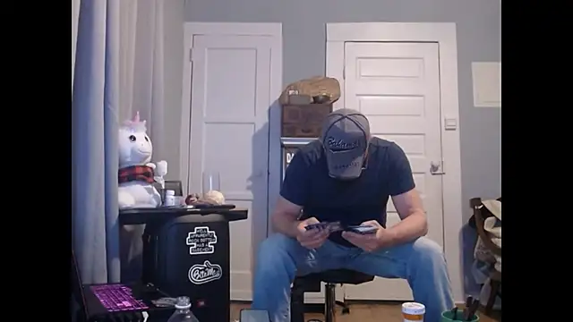 straightinyou online show from January 19, 1:43 am