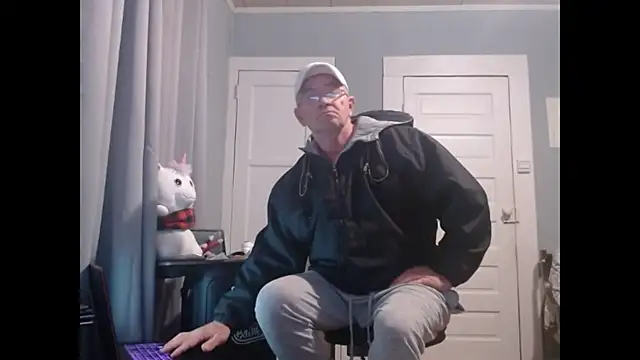 straightinyou online show from January 20, 11:24 am