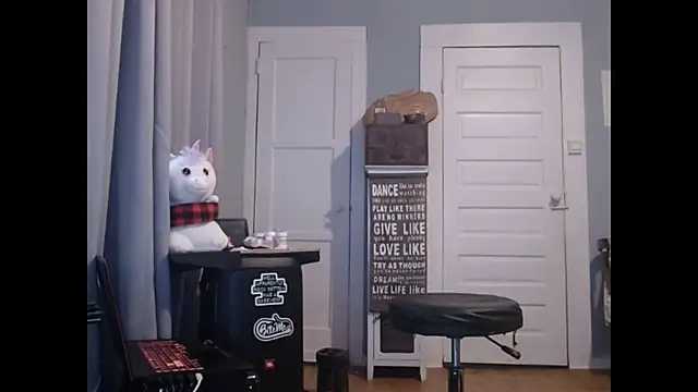 straightinyou online show from January 21, 4:37 pm