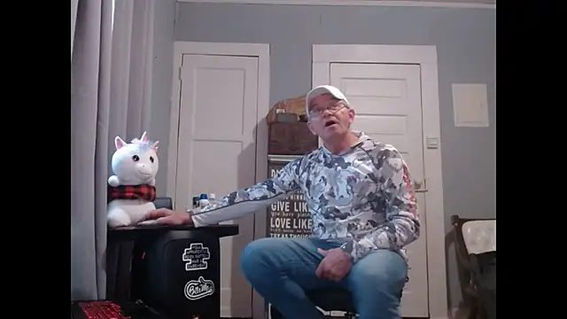 straightinyou online show from January 24, 8:32 pm