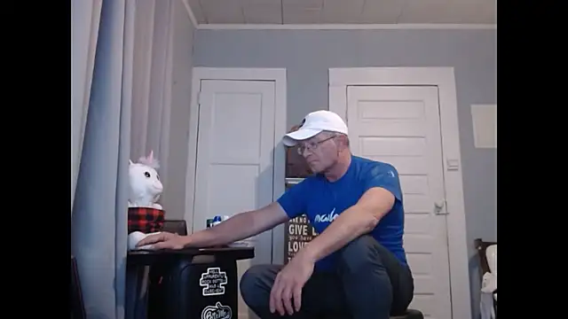 straightinyou online show from January 25, 1:30 pm