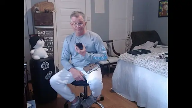 straightinyou online show from February 18, 2:59 pm