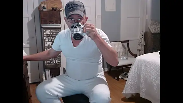 straightinyou online show from February 21, 12:50 pm