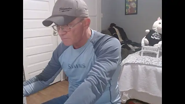 straightinyou online show from March 6, 1:24 pm