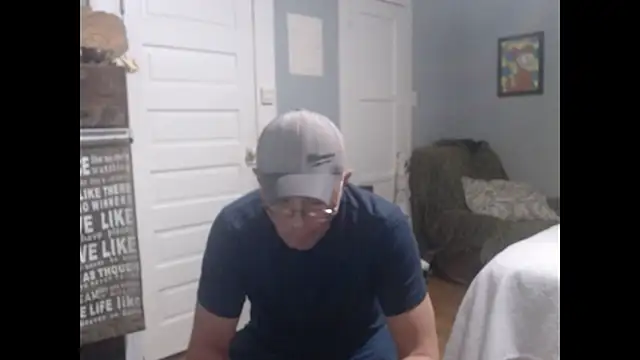 straightinyou online show from March 9, 12:53 am