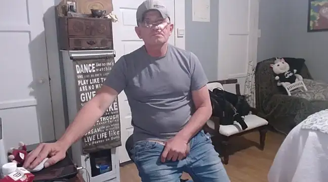 straightinyou online show from March 11, 3:02 pm