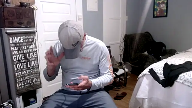 straightinyou online show from March 19, 11:14 pm