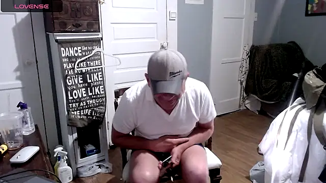 straightinyou online show from March 21, 9:56 pm