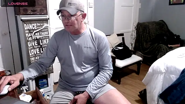 straightinyou online show from March 22, 8:26 pm