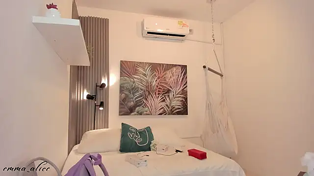 emma alice  online show from September 10, 12:05 pm