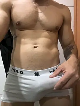 Snapshot of Lb20gostoso chatting on October 1, 4:18 am Lb20gostoso online show from October 1, 4:18 am