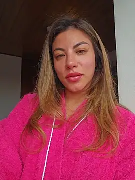 Karen San Miguel online show from April 13, 7:19 pm