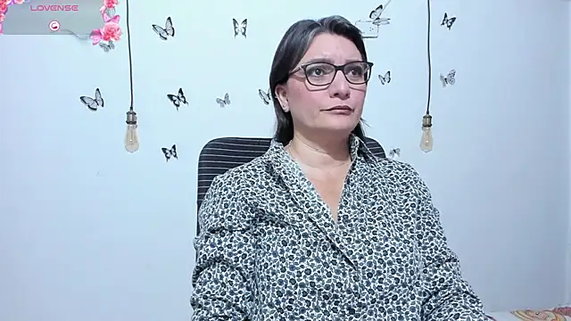 Snapshot of Amie_Adams82_ chatting on April 28, 1:16 pm Amie Adams82 online show from April 28, 1:16 pm
