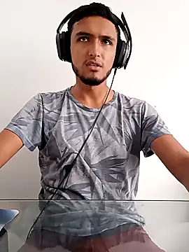 mosmar 20 online show from December 3, 7:33 pm