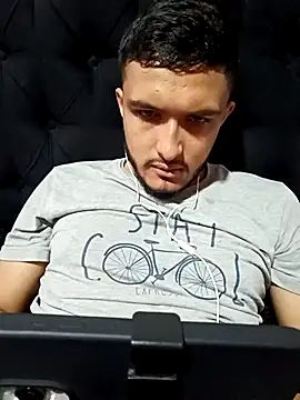 Snapshot of mosmar_20 chatting on November 24, 7:57 pm mosmar 20 online show from November 24, 7:57 pm