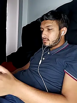 mosmar 20 online show from March 30, 8:10 pm