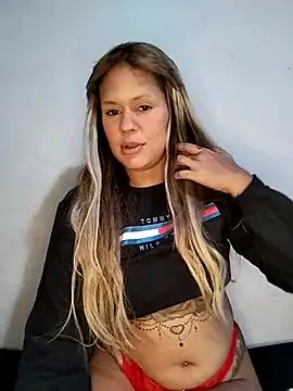 perolaar online show from February 18, 12:04 am