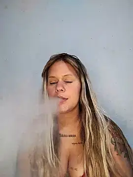 perolaar online show from February 18, 3:42 am