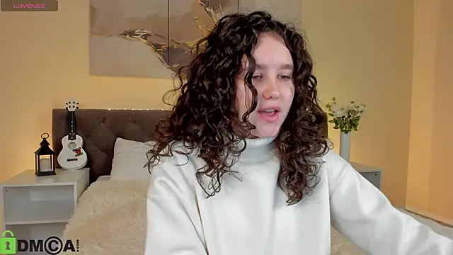 Ariella Sol online show from October 27, 1:09 am