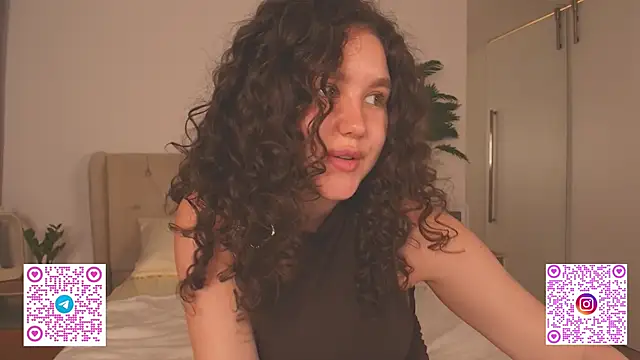 Ariella Sol online show from January 8, 7:27 pm