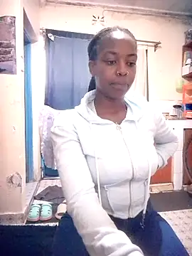 pretty-eyes23 online show from November 11, 5:29 am