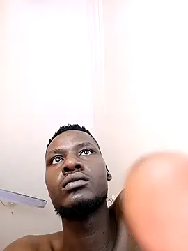 Snapshot of BODYtherapist chatting on February 24, 4:27 am BODYtherapist online show from February 24, 4:27 am