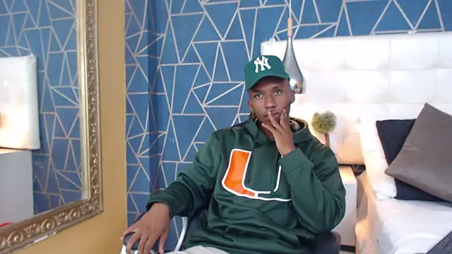 JamesParck online show from February 19, 9:25 pm