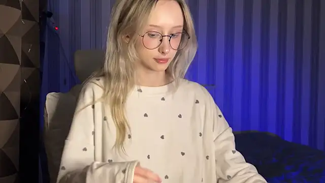 mayvi cold online show from February 20, 9:09 pm