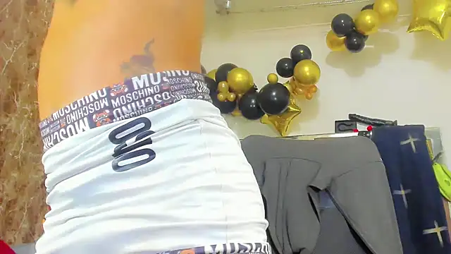 hannabigdirty online show from February 19, 6:31 am