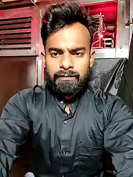 Snapshot of rayhan085 chatting on December 31, 5:29 pm rayhan085 online show from December 31, 5:29 pm