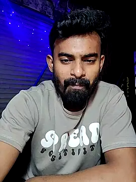 Snapshot of rayhan085 chatting on January 3, 4:48 pm rayhan085 online show from January 3, 4:48 pm