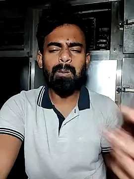 Snapshot of rayhan085 chatting on February 3, 6:39 pm rayhan085 online show from February 3, 6:39 pm