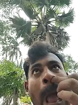 Snapshot of rayhan085 chatting on March 21, 7:22 am rayhan085 online show from March 21, 7:22 am