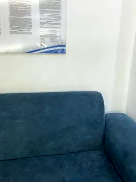 Snapshot of Ari_Baker chatting on September 17, 5:47 pm Ari Baker online show from September 17, 5:47 pm