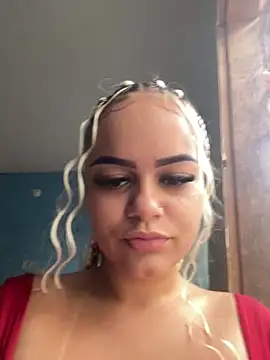 Lolacavalona online show from December 30, 2:08 pm