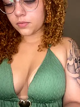 Lolacavalona online show from November 13, 5:56 pm