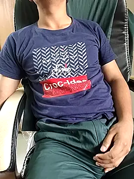 Snapshot of Lucifer_9 chatting on July 10, 7:34 am Lucifer 9 online show from July 10, 7:34 am