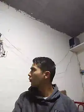 jperezofficial1 online show from December 10, 5:39 am