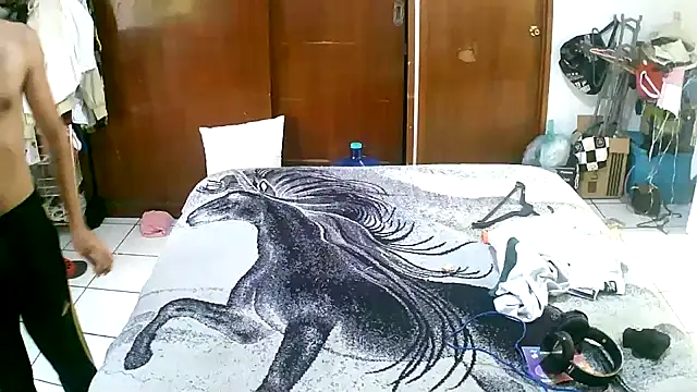 jperezofficial1 online show from October 9, 7:34 pm