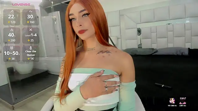 Snapshot of AdharaaMoon chatting on November 15, 7:10 pm AdharaaMoon online show from November 15, 7:10 pm