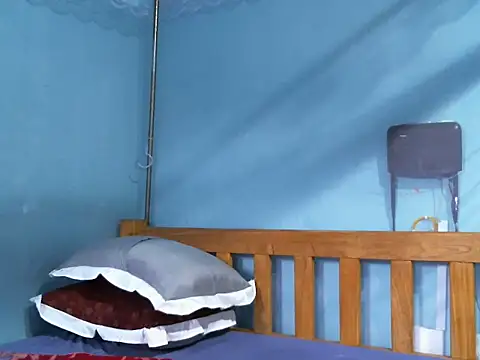 Snapshot of cocolicky chatting on September 29, 1:49 pm cocolicky online show from September 29, 1:49 pm