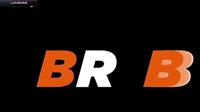 Snapshot of danna_v chatting on March 20, 8:53 am danna v online show from March 20, 8:53 am