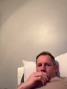 Freakslut007 online show from December 26, 10:05 am