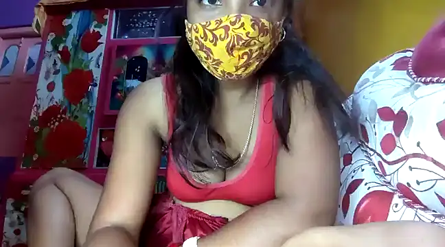 Snapshot of cutesoma2 chatting on February 23, 5:18 pm cutesoma2 online show from February 23, 5:18 pm