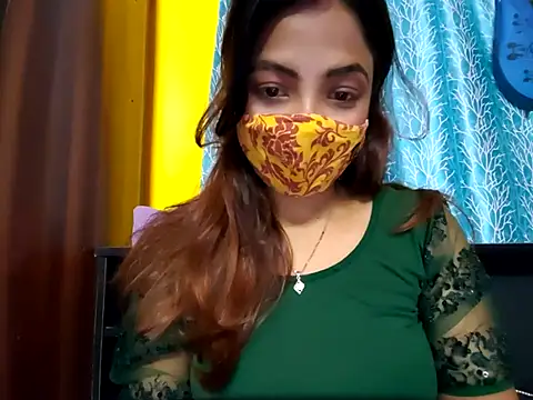 Snapshot of cutesoma2 chatting on November 8, 7:01 pm cutesoma2 online show from November 8, 7:01 pm