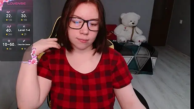 Emily Amorre online show from September 24, 1:20 am