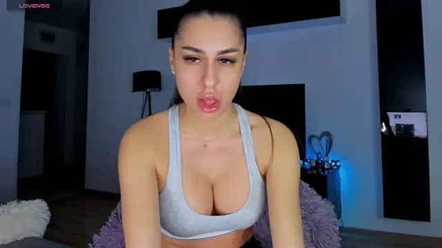 Snapshot of K_chic chatting on February 7, 4:27 am K chic online show from February 7, 4:27 am