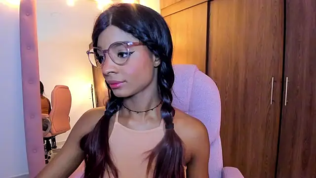 alikahouston4 online show from March 20, 3:44 am