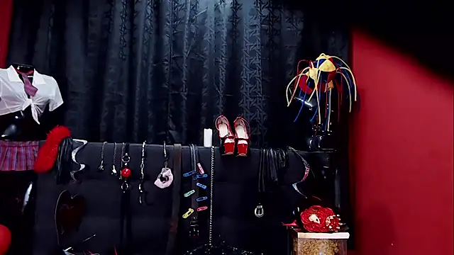 Hannamariana online show from February 20, 3:41 pm