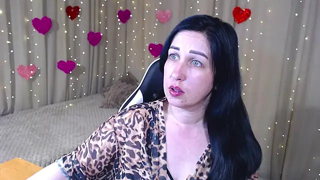 Snapshot of JillStevens chatting on April 23, 2:41 pm JillStevens online show from April 23, 2:41 pm
